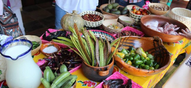 Mayores  50+  están invitados al divertido tour histórico gastronómico a Malinalco pueblo mágico